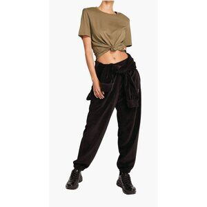 Good American Strong Shoulder T-Shirt Women's Size Medium GA Size 2 Wardrobe Sta